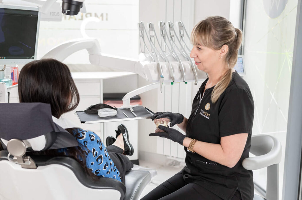 konsultacja implantologiczna