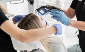 Uraz zęba zimą, dentysta Chorzów, stomatologia, porady stomatologiczne